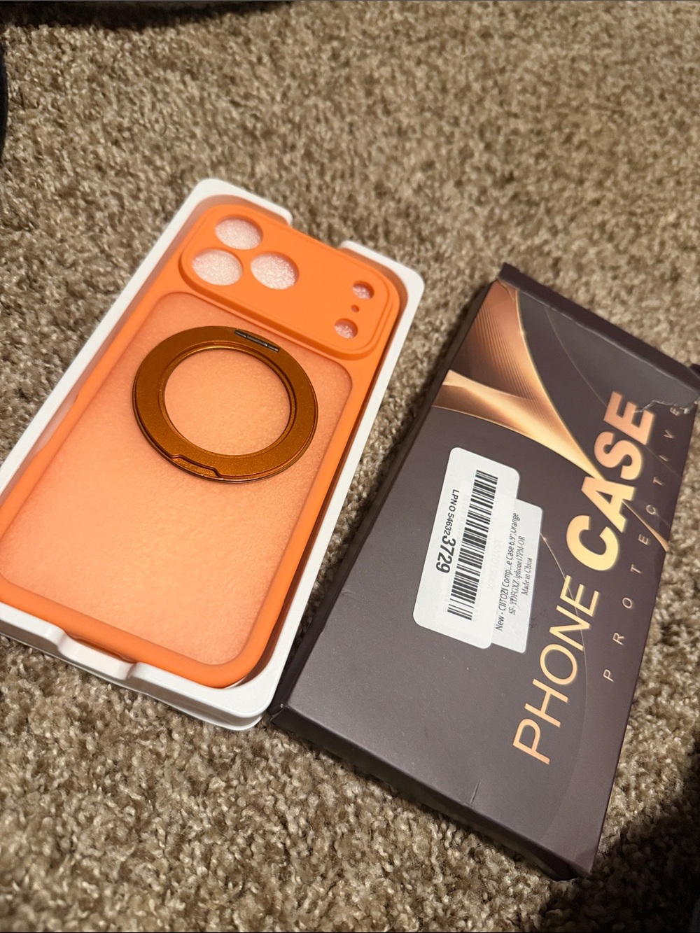 NWOT orange mag safe kickstand ring case for iPhone 17 Pro Max
